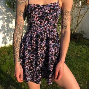 Floral pattern mini dress